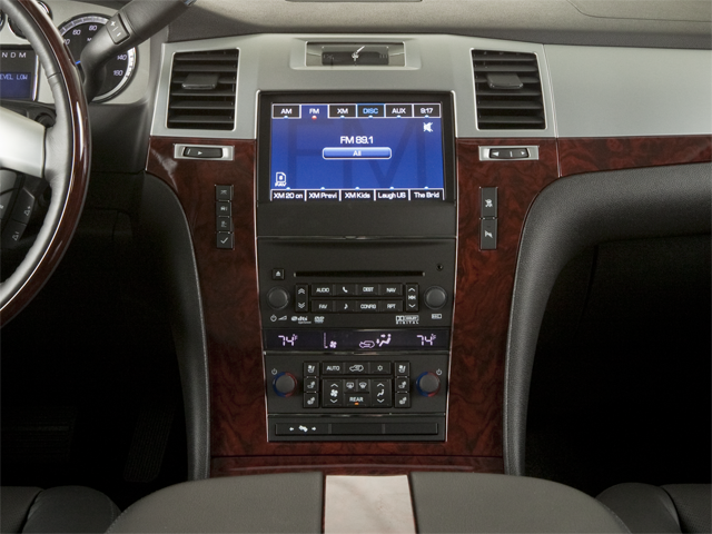2010 Cadillac Escalade Platinum Edition