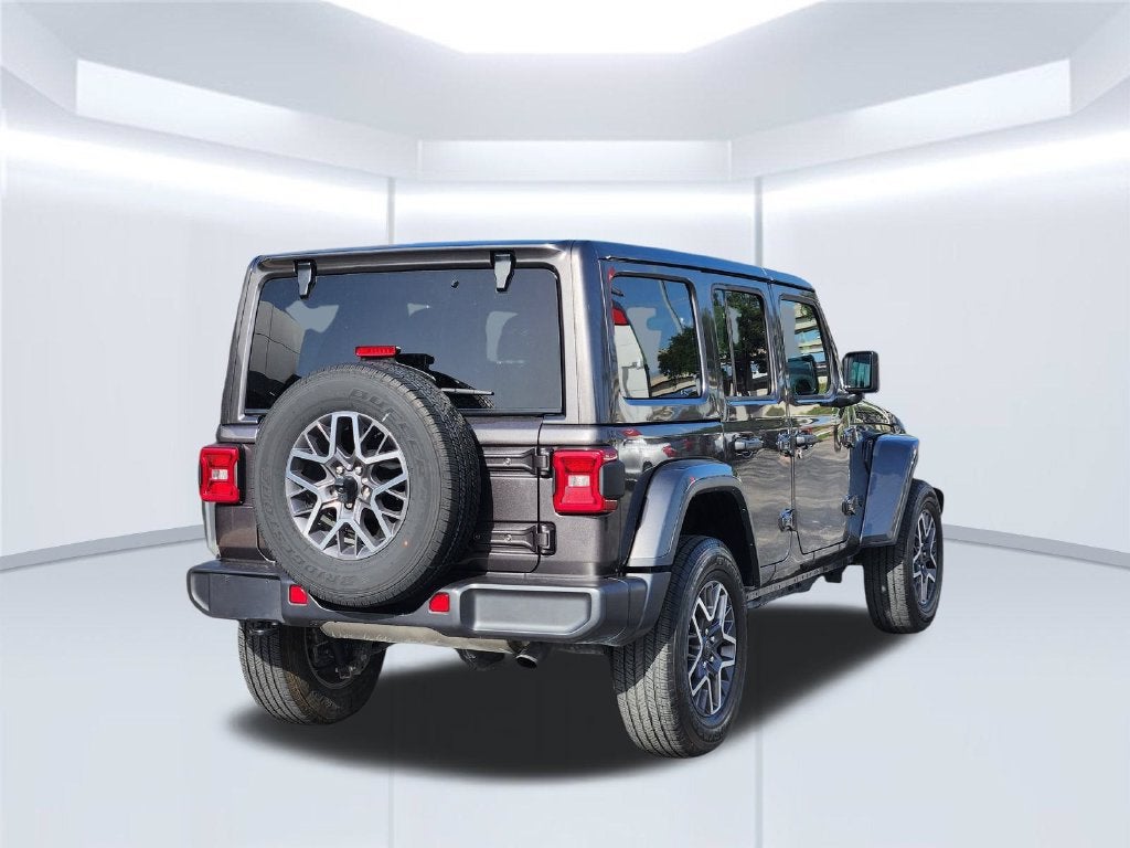 2025 Jeep Wrangler Sahara