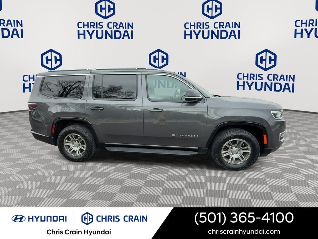 2023 Jeep Wagoneer Base