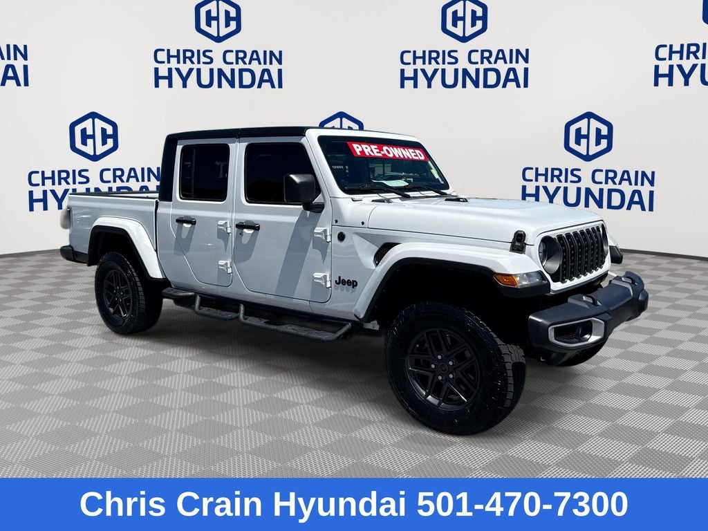 2024 Jeep Gladiator Sport S's photo