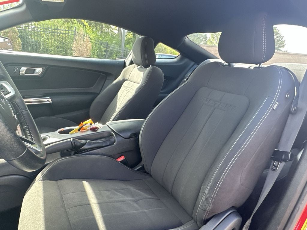 2020 Ford Mustang EcoBoost