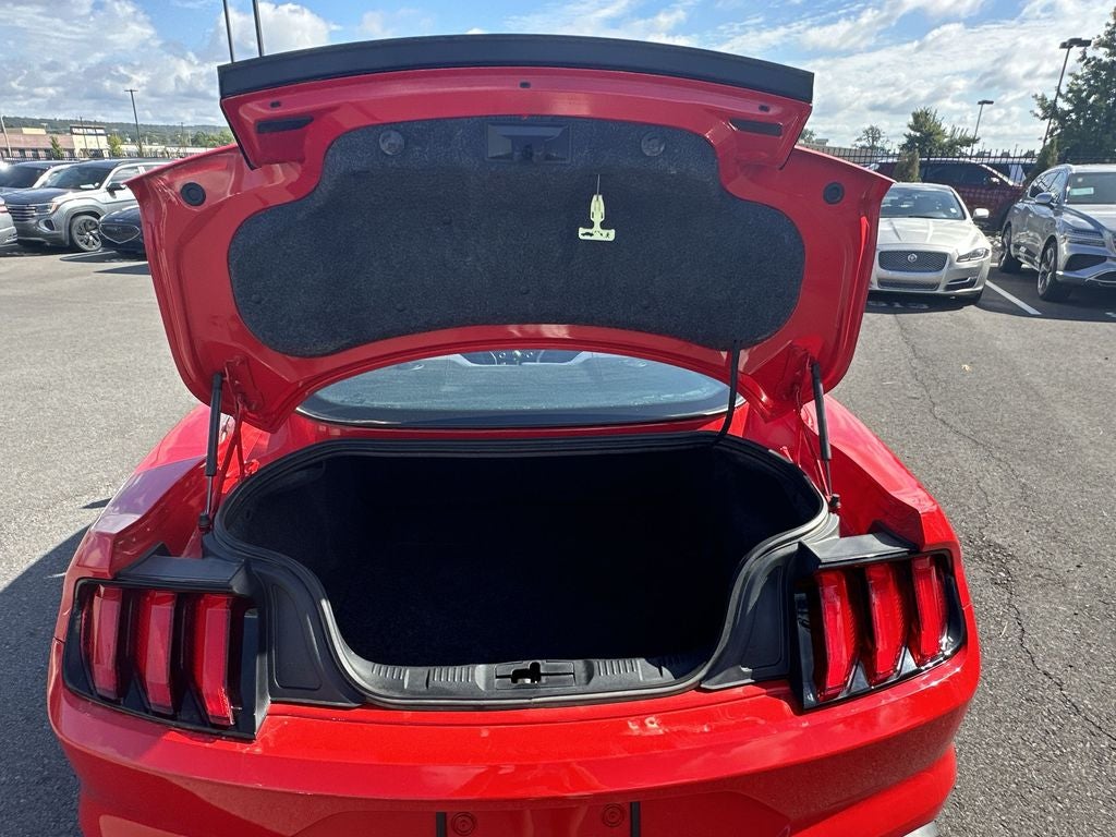 2020 Ford Mustang EcoBoost