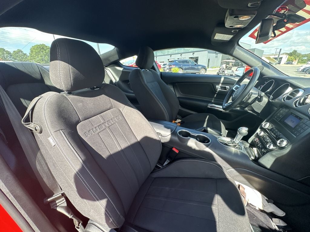 2020 Ford Mustang EcoBoost