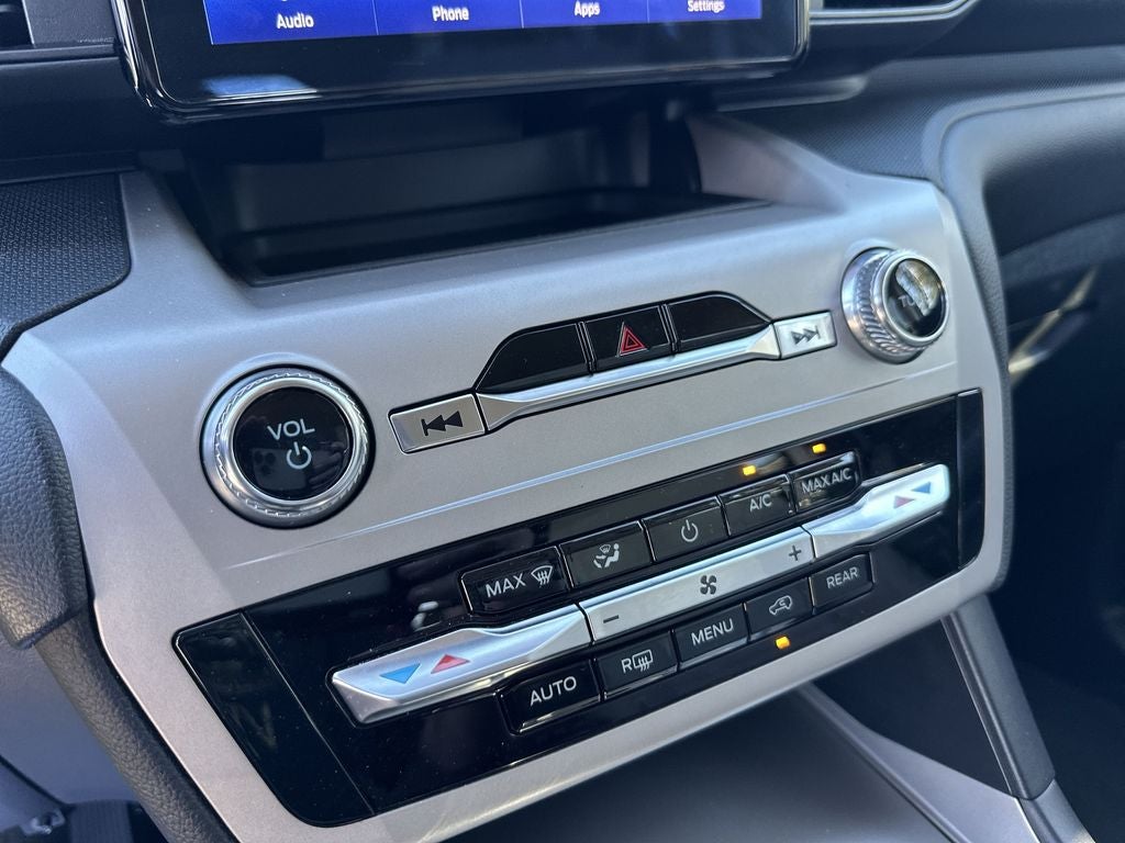 2024 Ford Explorer Base