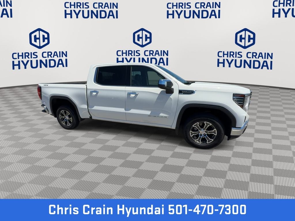 2025 GMC Sierra 1500 SLT