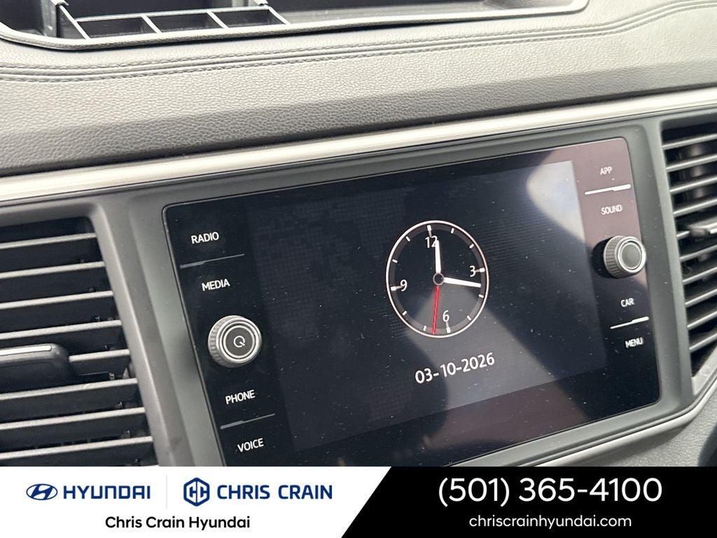 2020 Volkswagen Atlas Cross Sport 3.6L V6 SE w/Technology R-Line