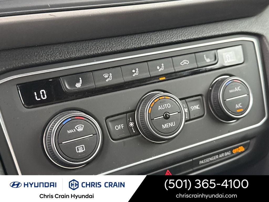 2020 Volkswagen Atlas Cross Sport 3.6L V6 SE w/Technology R-Line