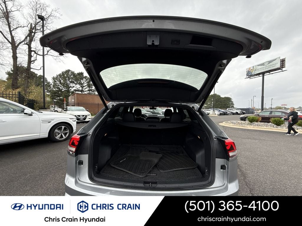 2020 Volkswagen Atlas Cross Sport 3.6L V6 SE w/Technology R-Line