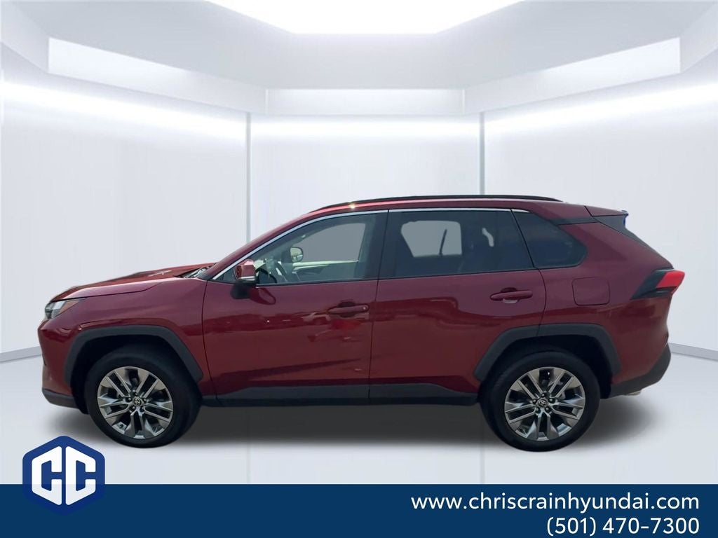 2025 Toyota RAV4 XLE Premium