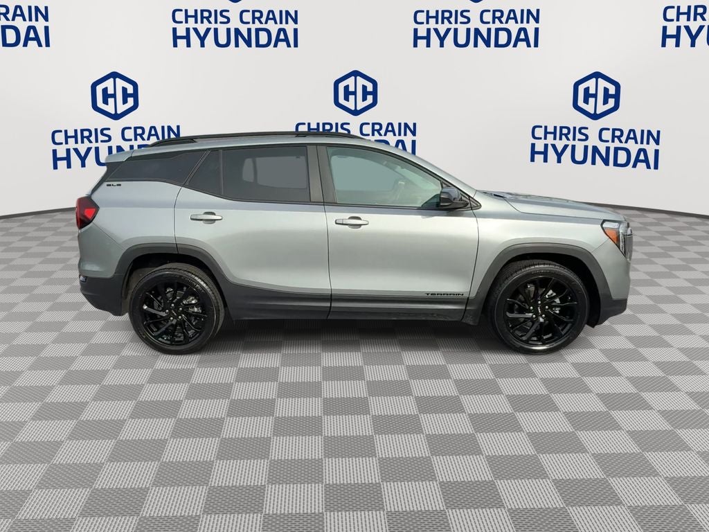 2024 GMC Terrain SLE