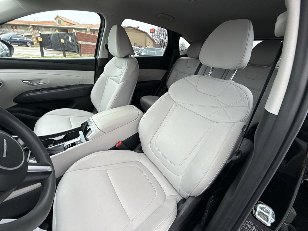 2025 Hyundai TUCSON SEL
