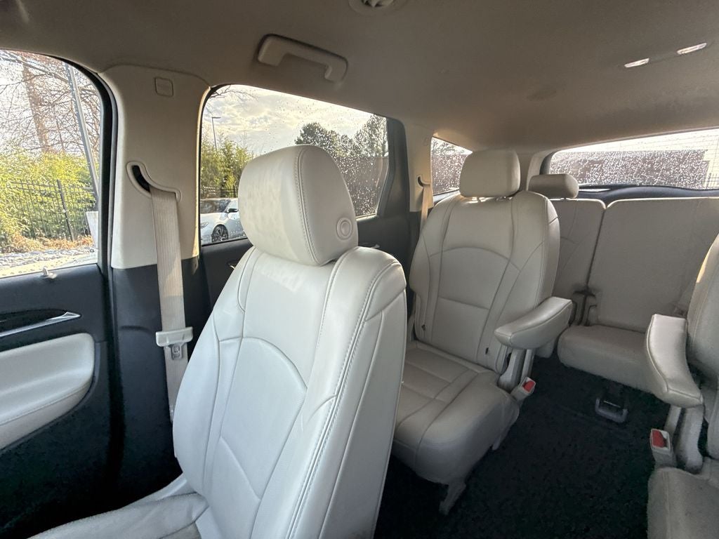 2021 Buick Enclave Essence