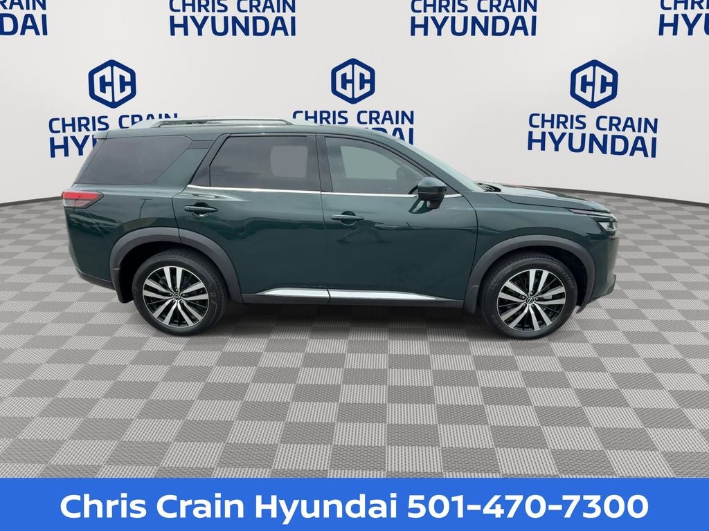 2024 Nissan Pathfinder Platinum