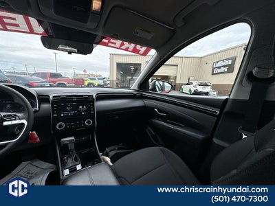 2022 Hyundai TUCSON SE