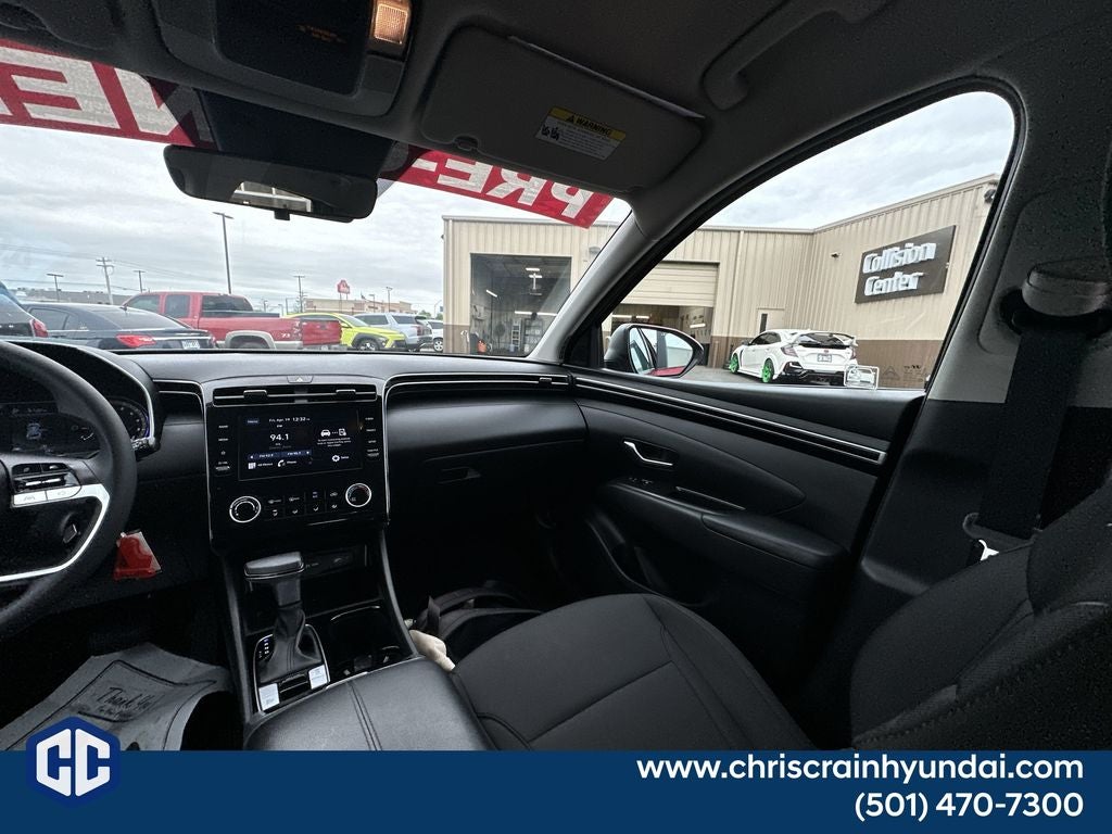 2022 Hyundai TUCSON SE
