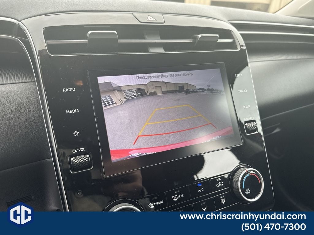 2022 Hyundai TUCSON SE