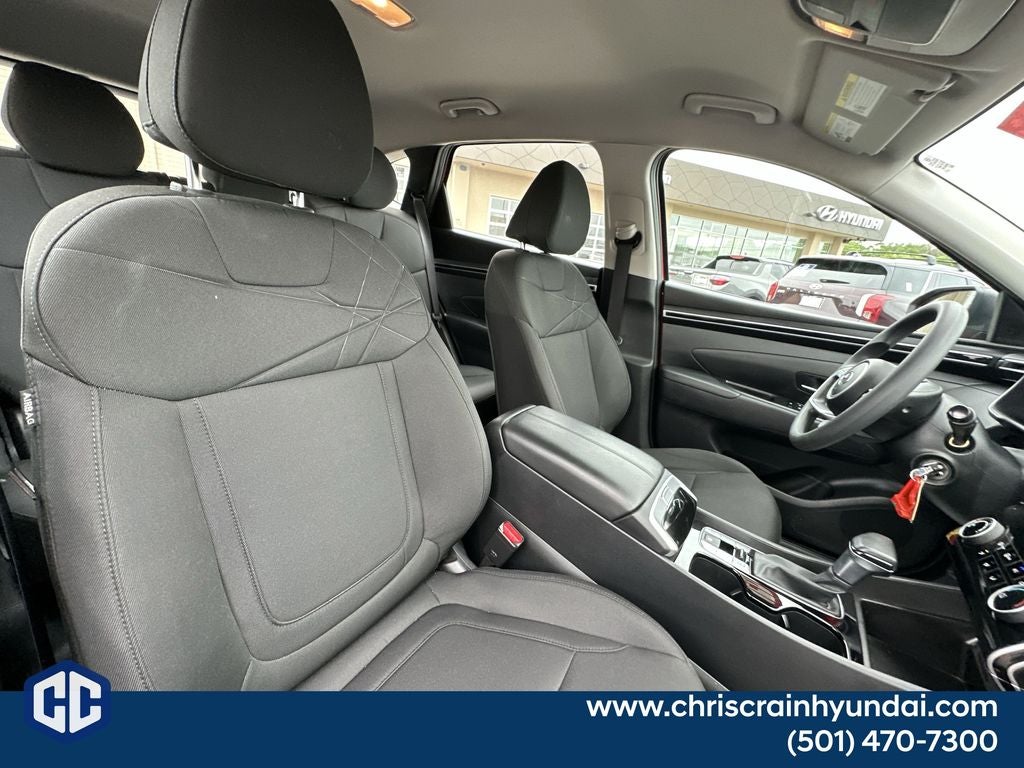 2022 Hyundai TUCSON SE