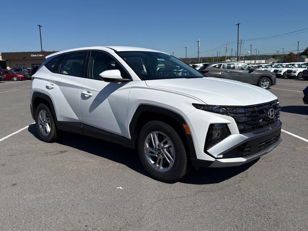 2026 Hyundai TUCSON SE FWD