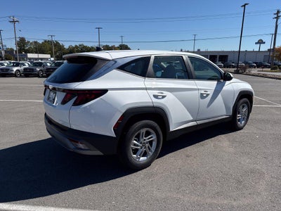 2026 Hyundai TUCSON SE FWD