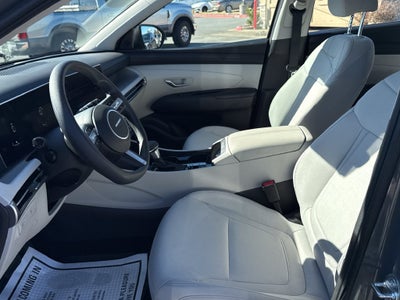 2025 Hyundai TUCSON SE