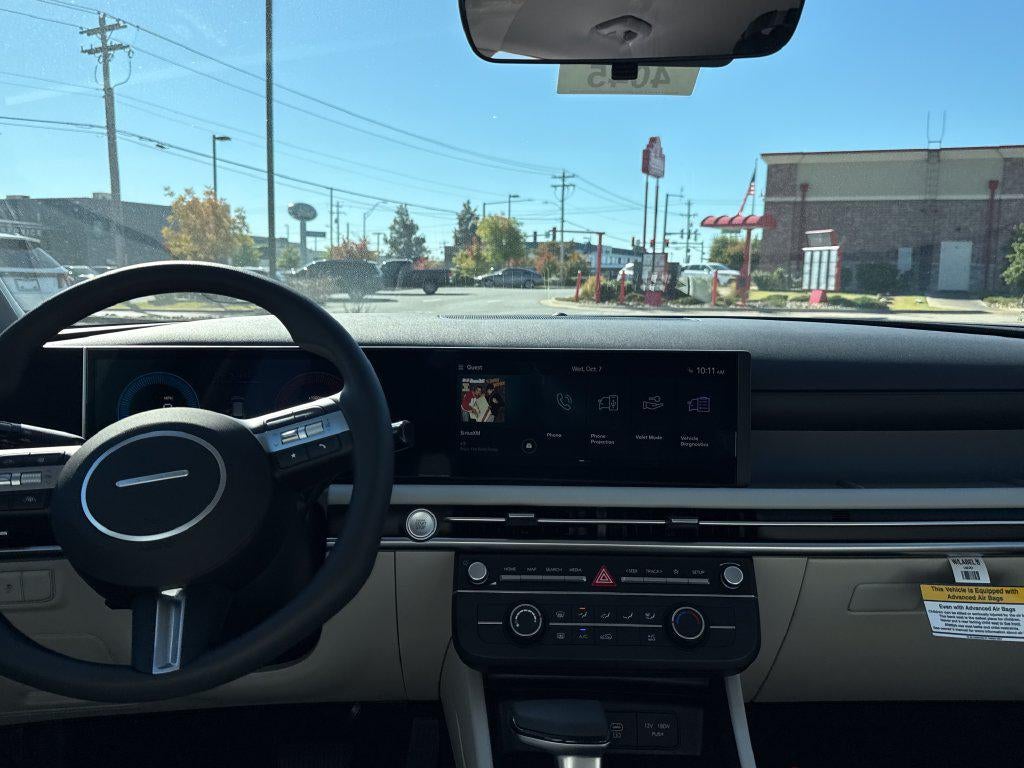 2026 Hyundai TUCSON SE FWD