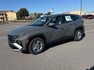 2026 Hyundai TUCSON SE FWD