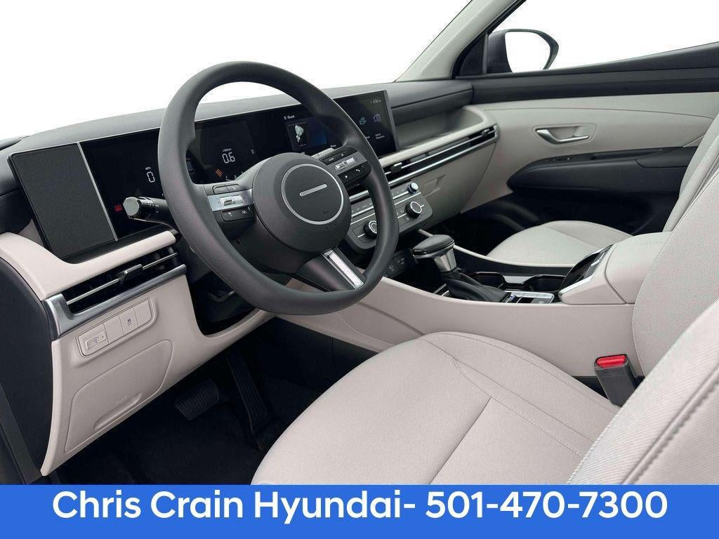 2026 Hyundai TUCSON SE FWD