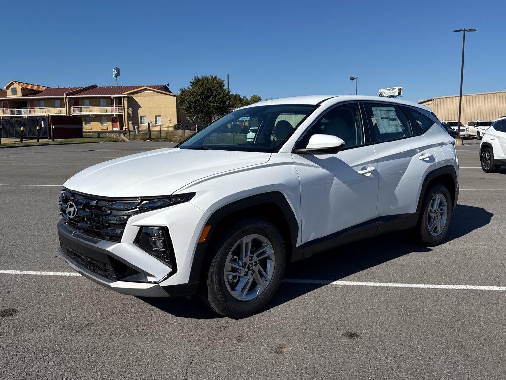 2026 Hyundai TUCSON SE FWD