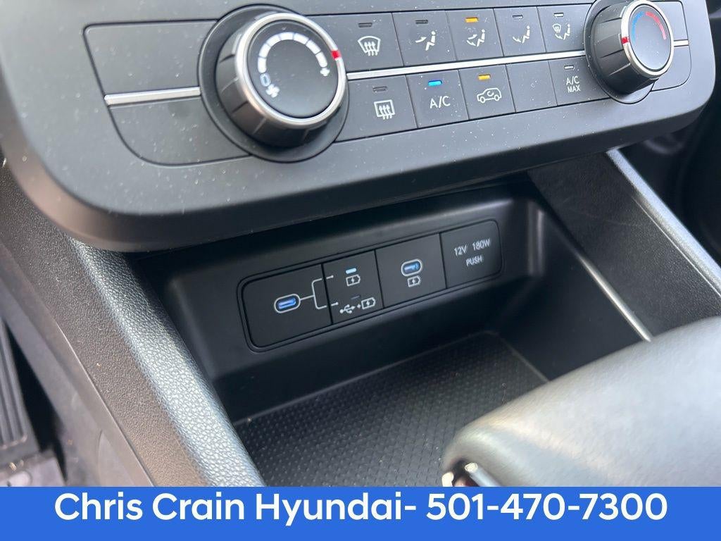 2026 Hyundai TUCSON SE