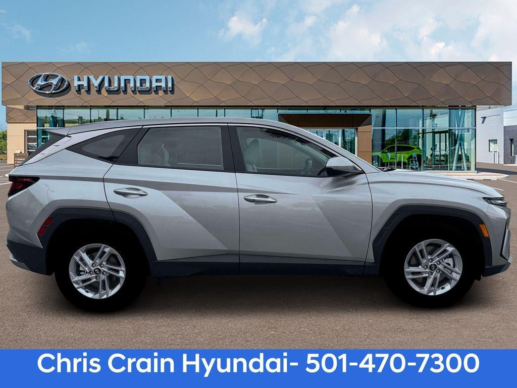 2026 Hyundai TUCSON SE FWD