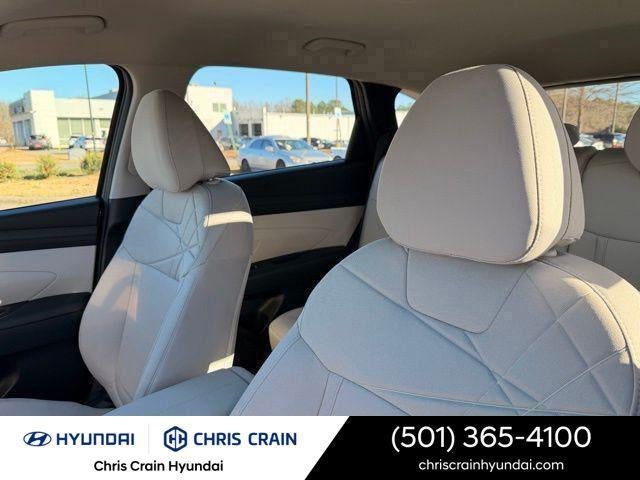 2026 Hyundai TUCSON SE FWD