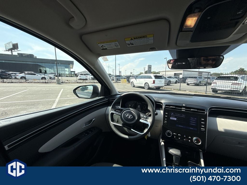 2024 Hyundai TUCSON SE