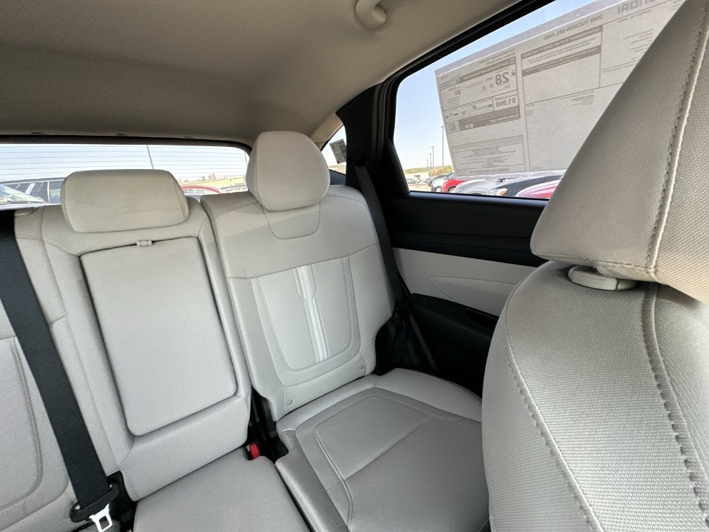 2025 Hyundai TUCSON SEL