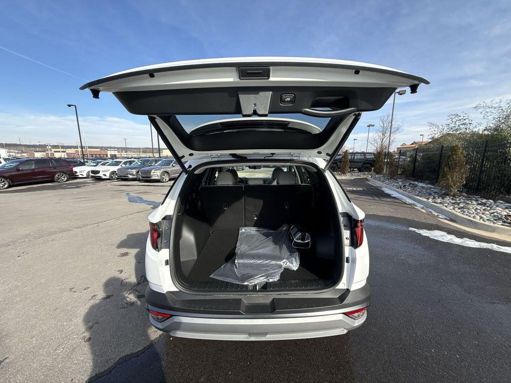 2026 Hyundai TUCSON SEL FWD