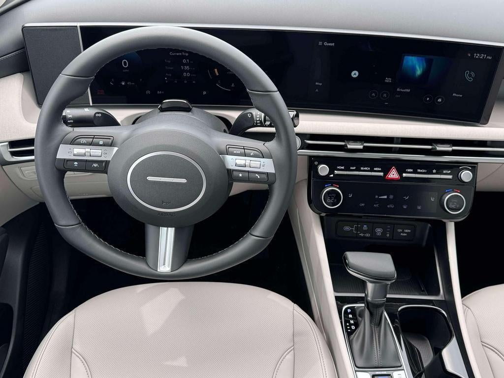 2026 Hyundai TUCSON SEL Premium FWD