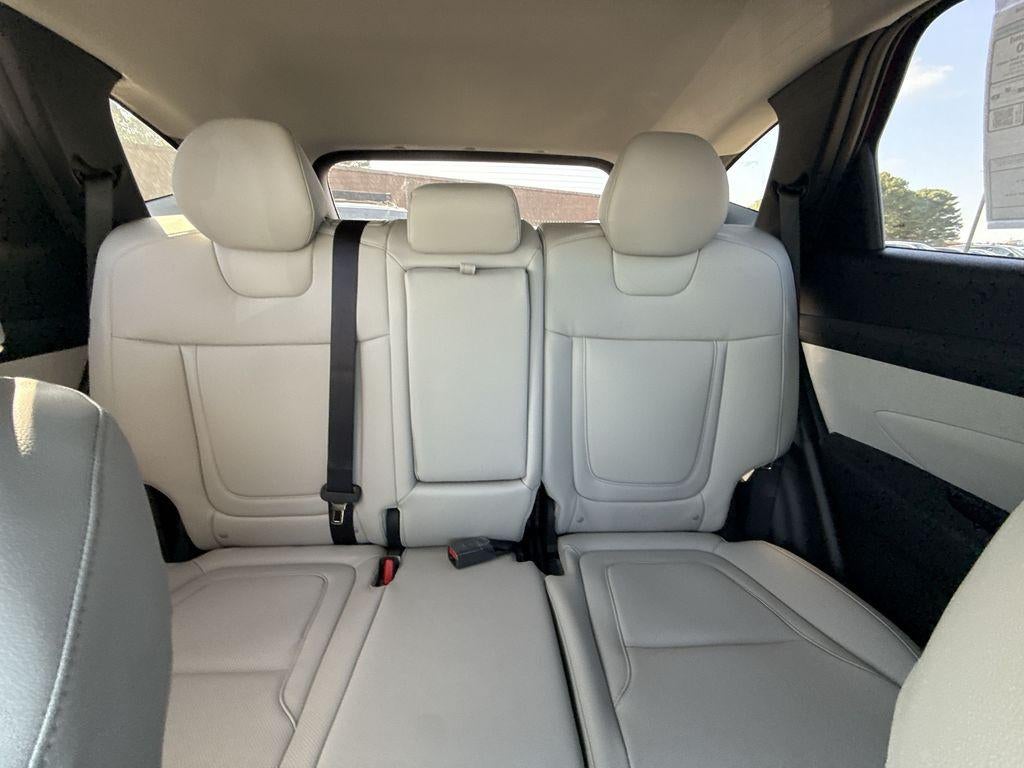 2026 Hyundai TUCSON SEL Premium FWD