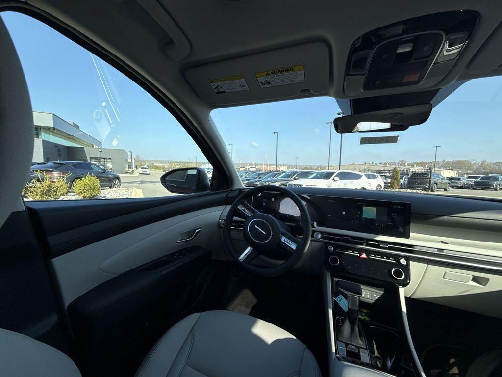 2026 Hyundai TUCSON SEL Premium FWD