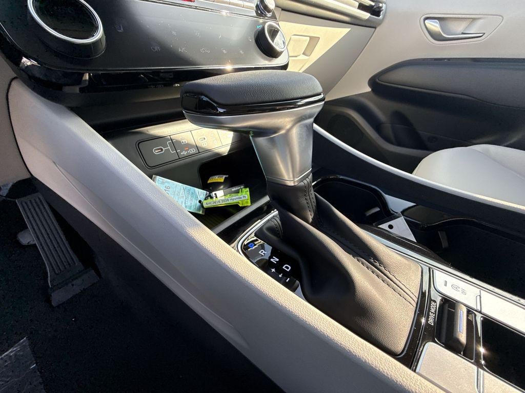 2026 Hyundai TUCSON SEL Premium FWD