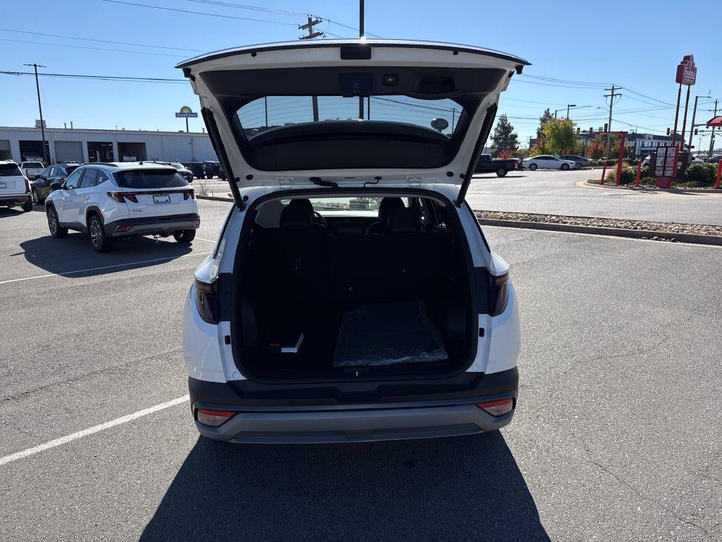 2026 Hyundai TUCSON SEL Premium FWD