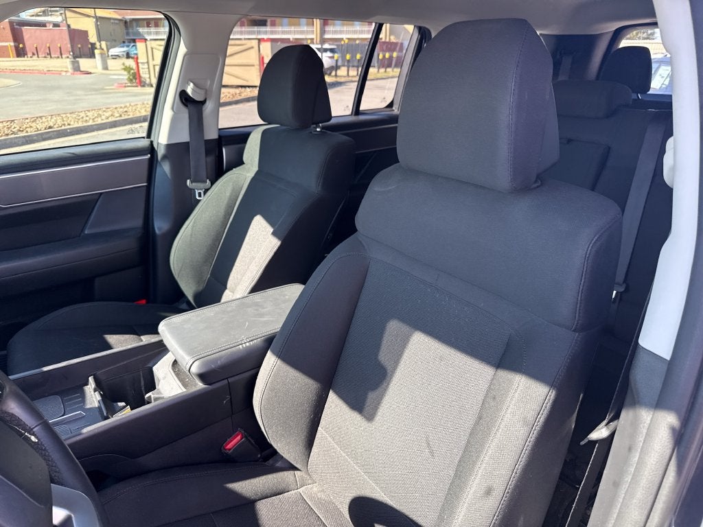 2025 Hyundai SANTA FE SE