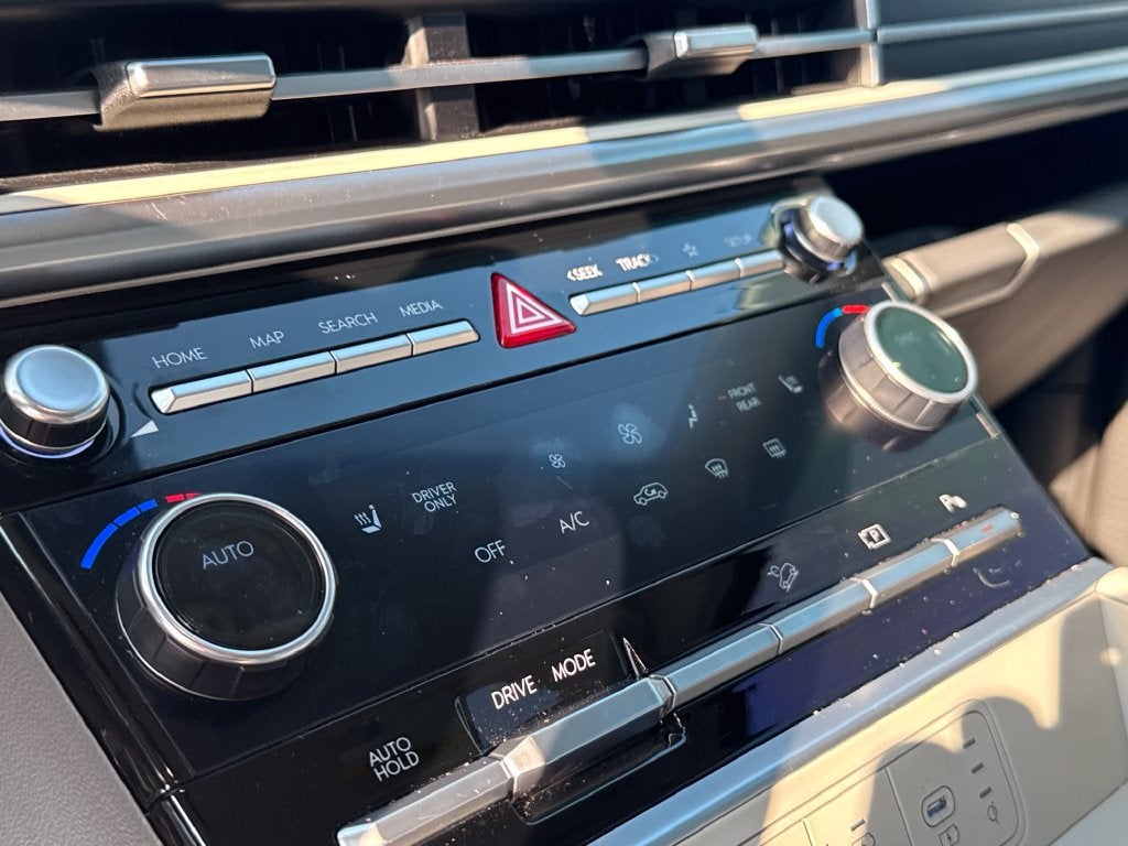 2024 Hyundai SANTA FE HYBRID SEL