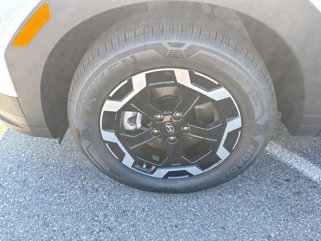 2027 Hyundai SANTA FE SEL FWD