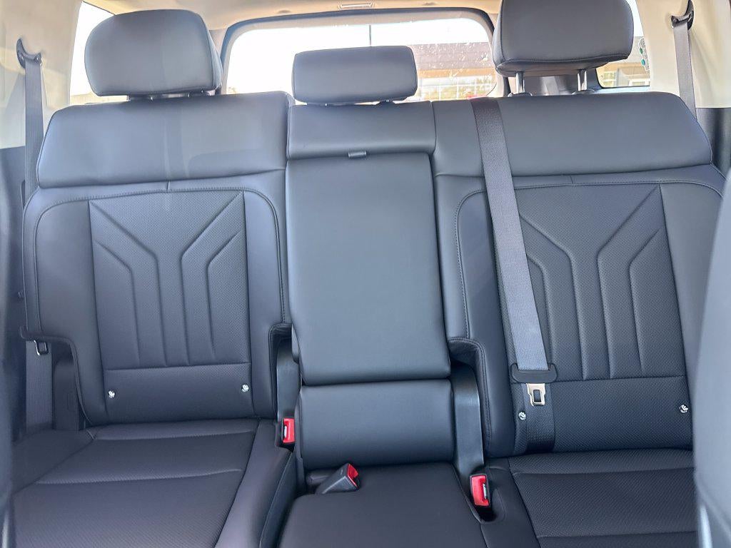 2027 Hyundai SANTA FE SEL FWD