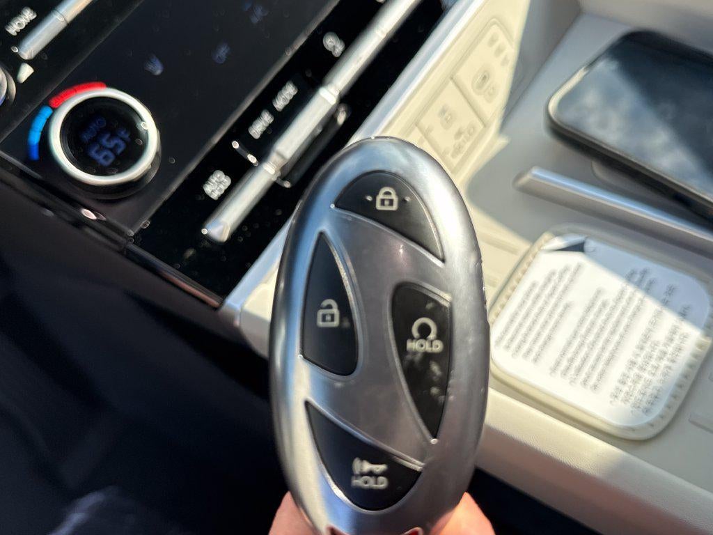 2027 Hyundai SANTA FE SEL FWD