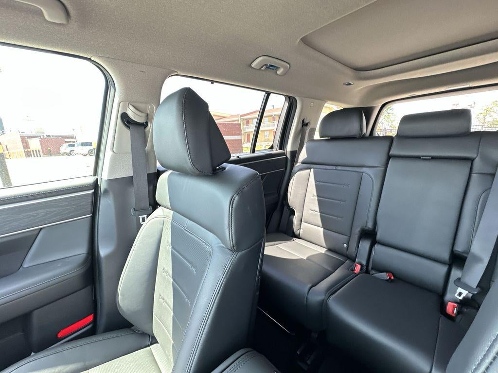 2025 Hyundai SANTA FE Limited AWD