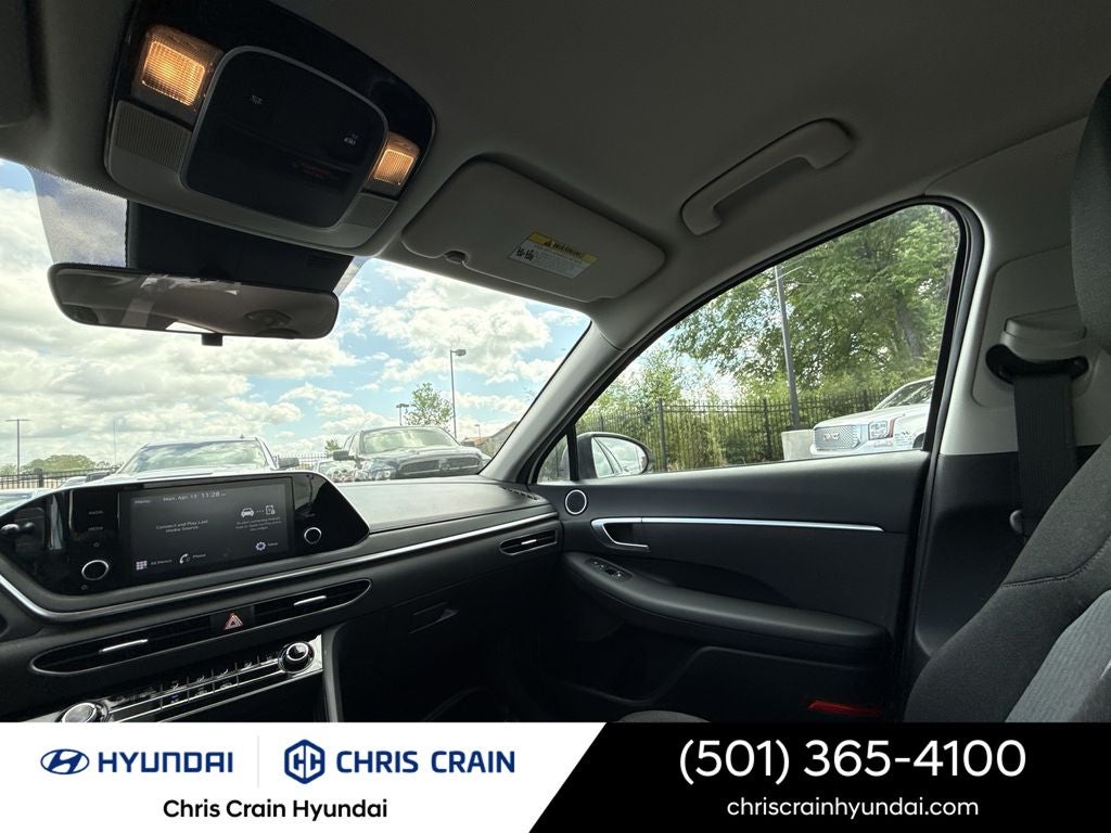 2022 Hyundai SONATA SE