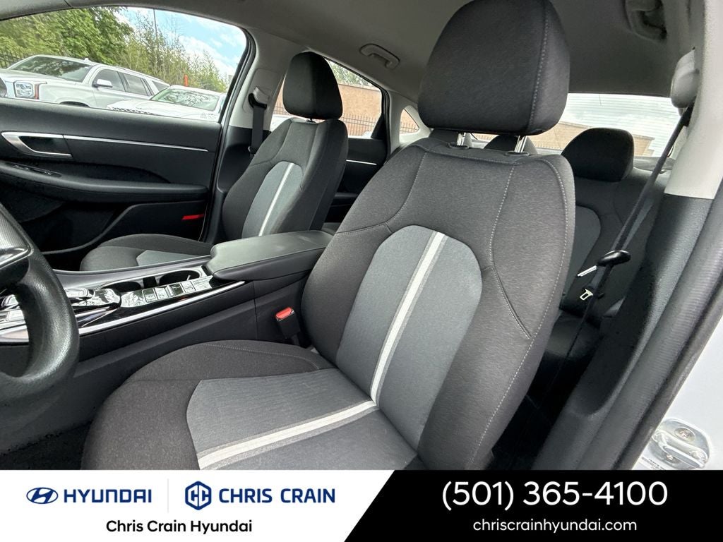 2022 Hyundai SONATA SE