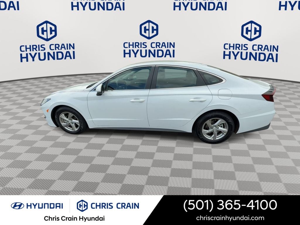 2022 Hyundai SONATA SE