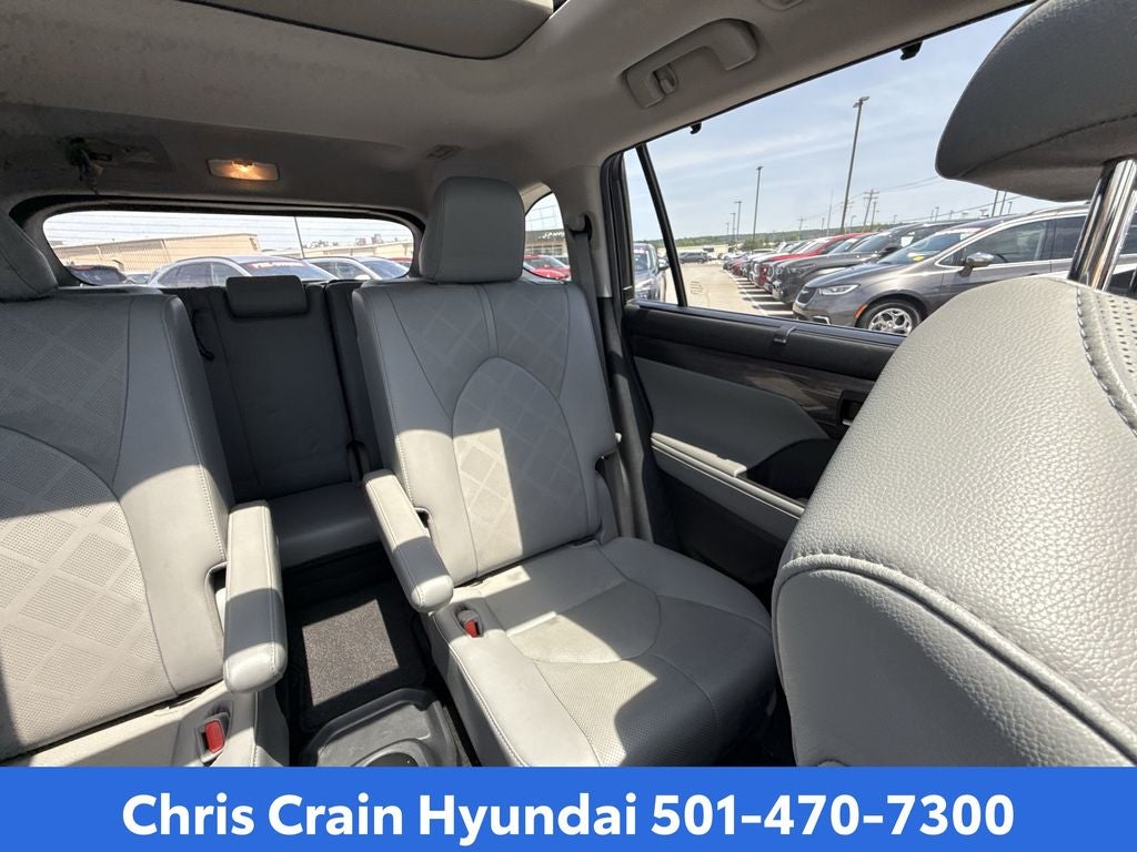 2021 Toyota Highlander Platinum