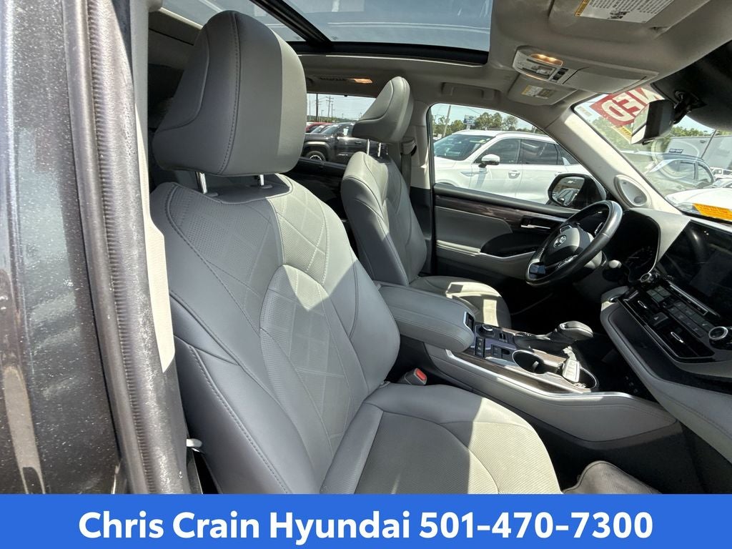 2021 Toyota Highlander Platinum